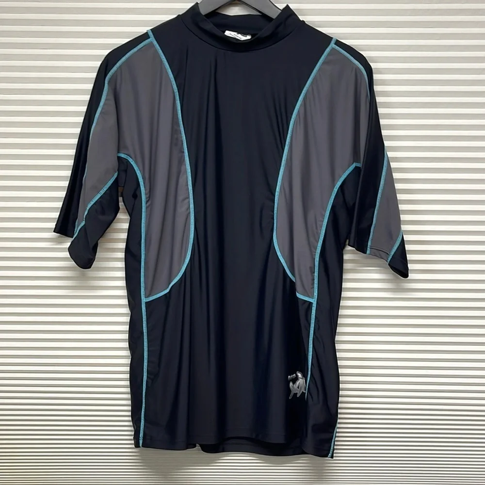 Radicool Australia Skins Black Rash Guard UPF 100 Sun Protection Beach Shirt